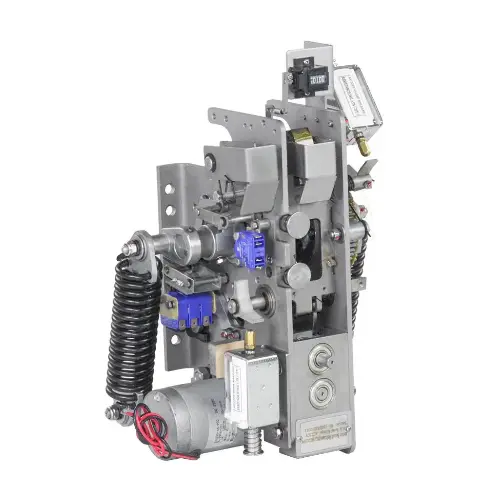 Работен механизъм за зареждане на пружината на вакуумния прекъсвач